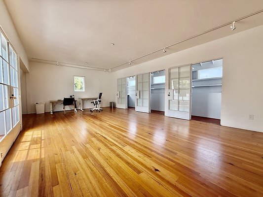 WESTSIDE LOCATIONS 172