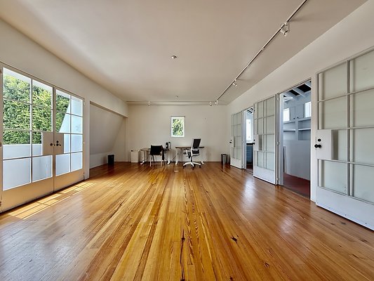 WESTSIDE LOCATIONS 173