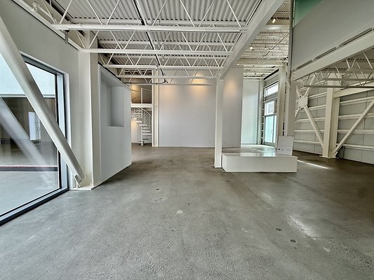 WESTSIDE LOCATIONS 37