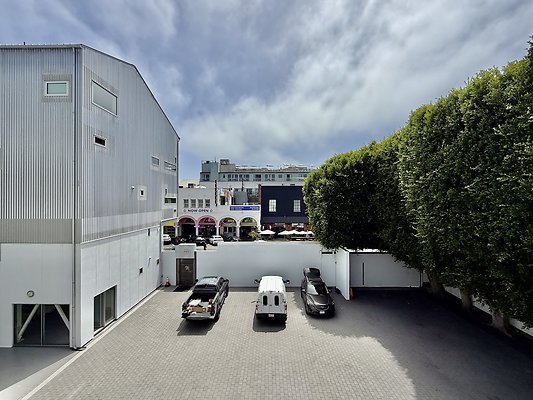 WESTSIDE LOCATIONS 175