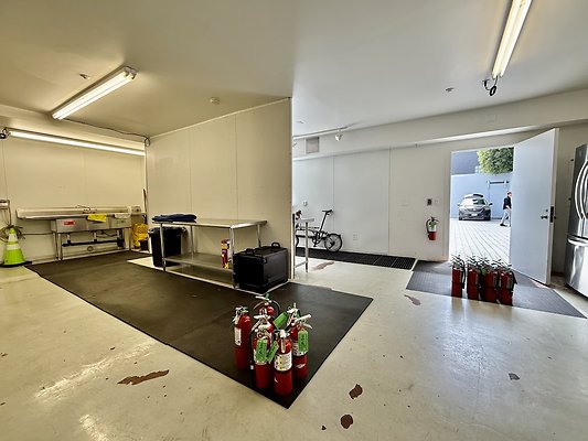 WESTSIDE LOCATIONS 151