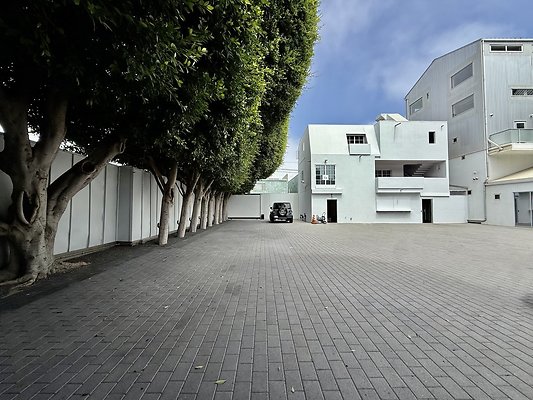 WESTSIDE LOCATIONS 10