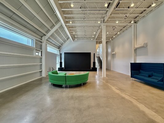 WESTSIDE LOCATIONS 82