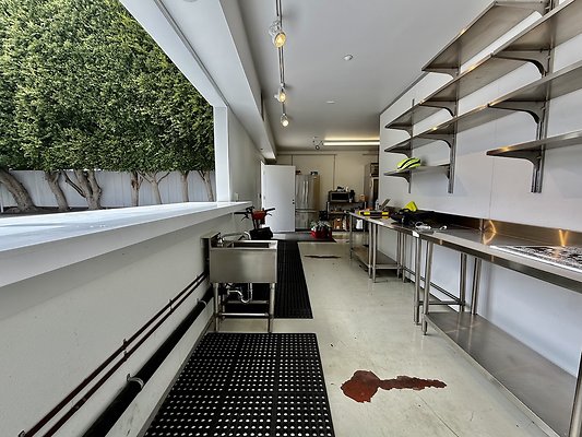 WESTSIDE LOCATIONS 147