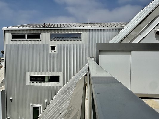 WESTSIDE LOCATIONS 127