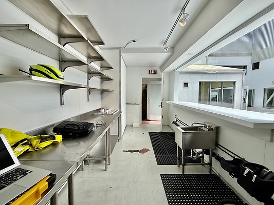 WESTSIDE LOCATIONS 148