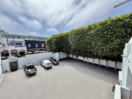 WESTSIDE LOCATIONS 182