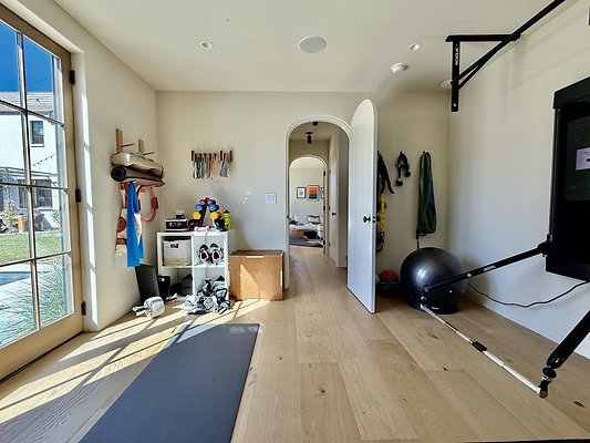 WESTSIDE LOCATIONS 114