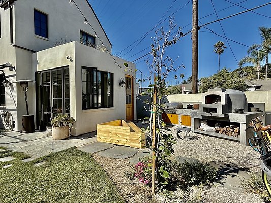 WESTSIDE LOCATIONS 105