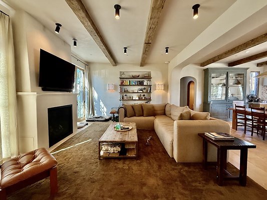 WESTSIDE LOCATIONS 26