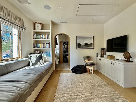 WESTSIDE LOCATIONS 80