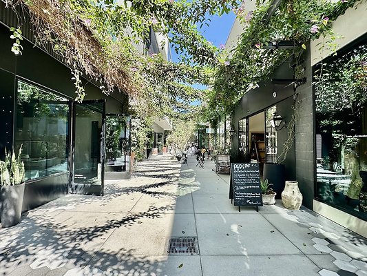 WESTSIDE LOCATIONS 20