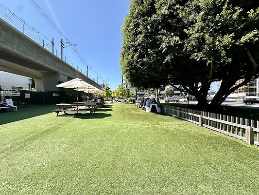 WESTSIDE LOCATIONS 99