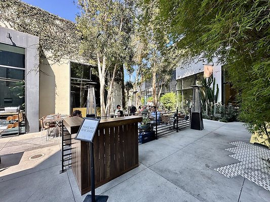 WESTSIDE LOCATIONS 31