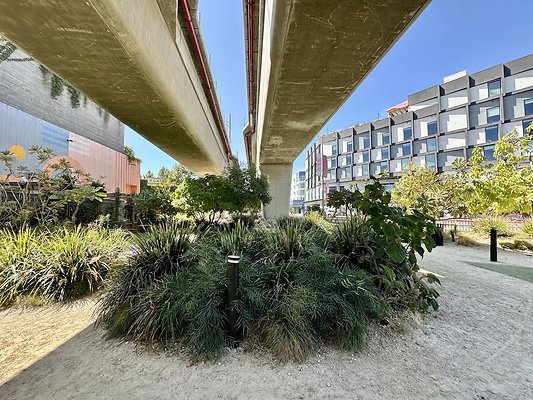 WESTSIDE LOCATIONS 102