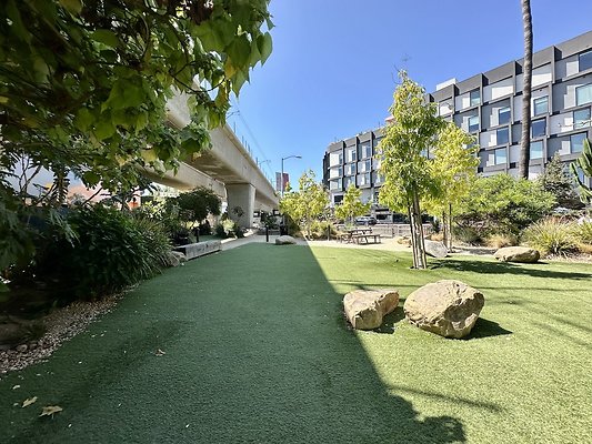 WESTSIDE LOCATIONS 101