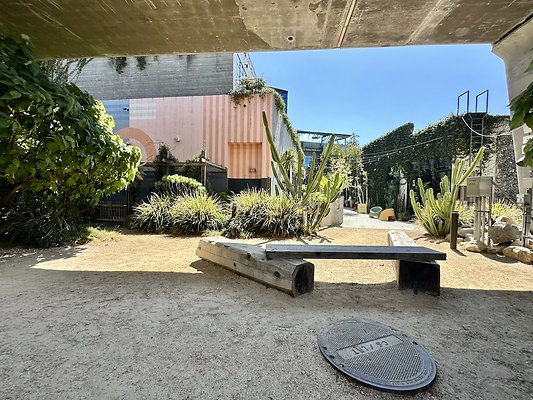 WESTSIDE LOCATIONS 78