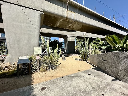 WESTSIDE LOCATIONS 73