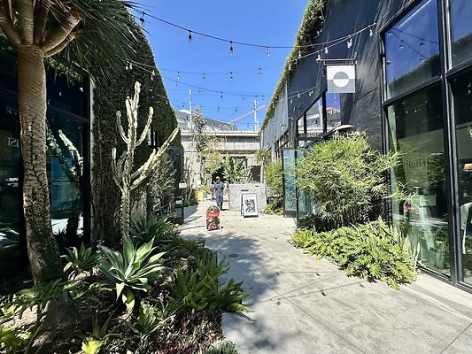 WESTSIDE LOCATIONS 70