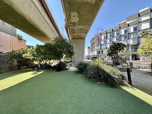 WESTSIDE LOCATIONS 103