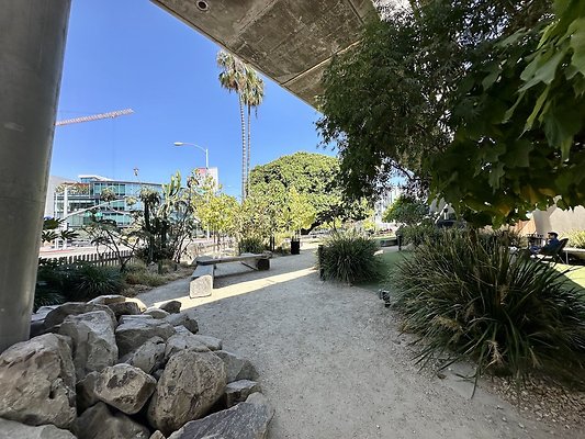 WESTSIDE LOCATIONS 80