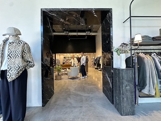 WESTSIDE LOCATIONS 59