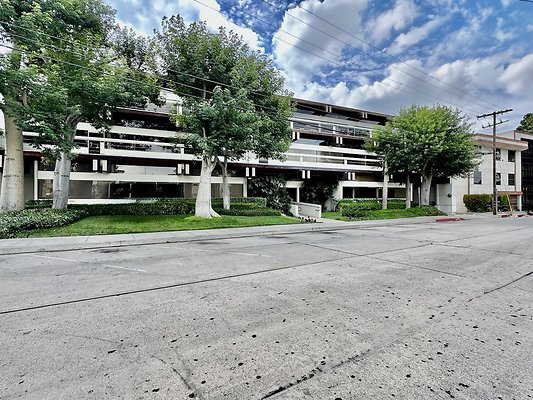 WESTSIDE LOCATIONS 4