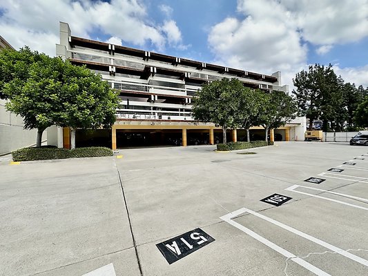 WESTSIDE LOCATIONS 276