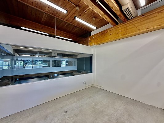 WESTSIDE LOCATIONS 222