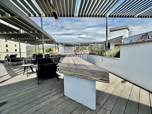 WESTSIDE LOCATIONS 156