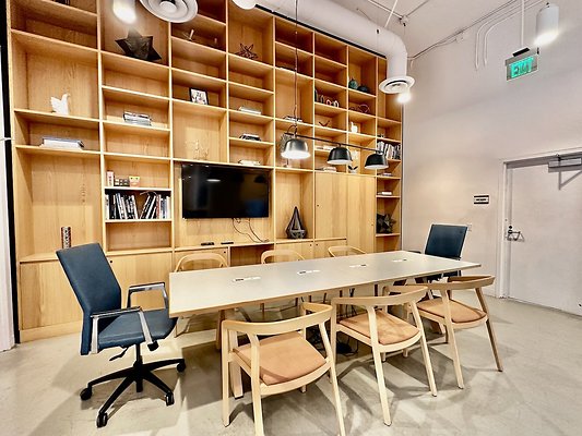 WESTSIDE LOCATIONS 131