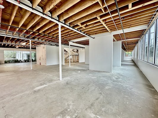 WESTSIDE LOCATIONS 233
