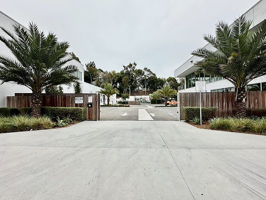WESTSIDE LOCATIONS 154