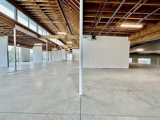 WESTSIDE LOCATIONS 270