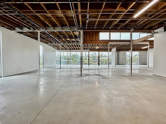 WESTSIDE LOCATIONS 271