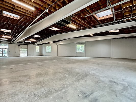 WESTSIDE LOCATIONS 215