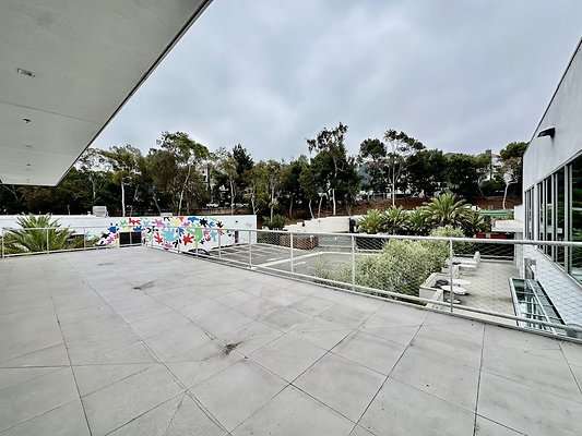 WESTSIDE LOCATIONS 292