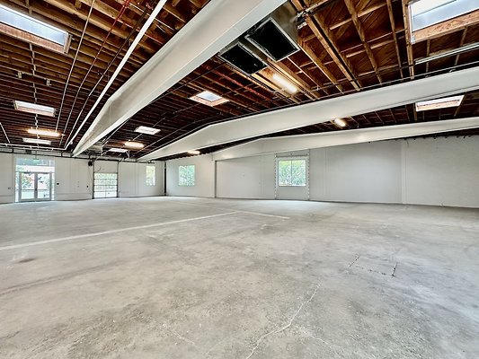 WESTSIDE LOCATIONS 222