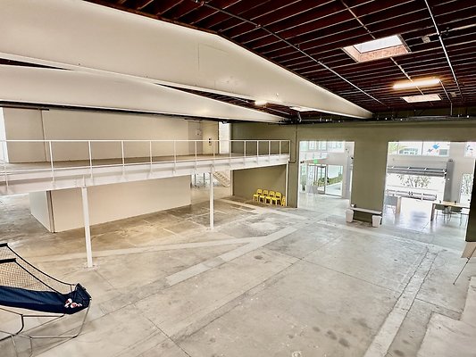 WESTSIDE LOCATIONS 286