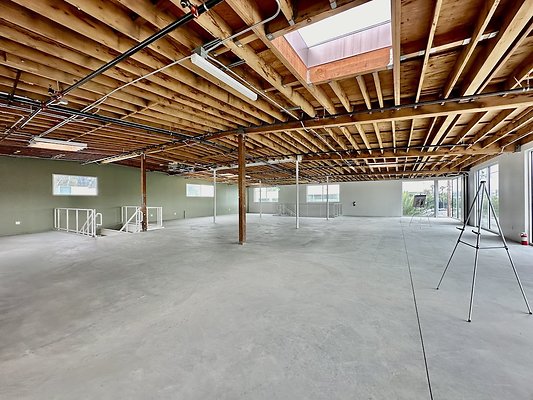 WESTSIDE LOCATIONS 330