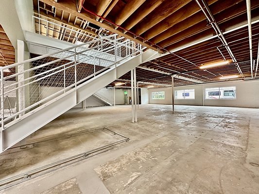 WESTSIDE LOCATIONS 320