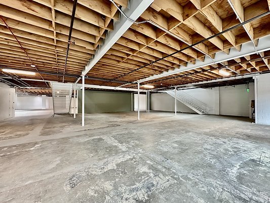 WESTSIDE LOCATIONS 323