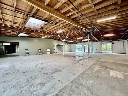 WESTSIDE LOCATIONS 307