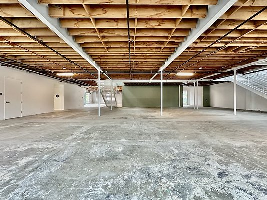WESTSIDE LOCATIONS 324