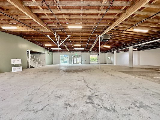 WESTSIDE LOCATIONS 306