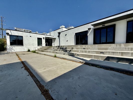 WESTSIDE LOCATIONS 174