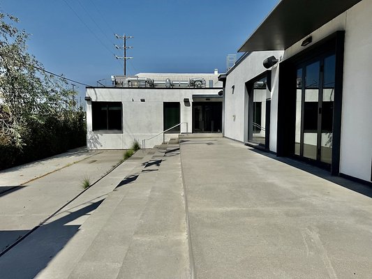 WESTSIDE LOCATIONS 177