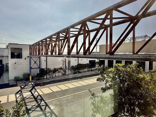 WESTSIDE LOCATIONS 36
