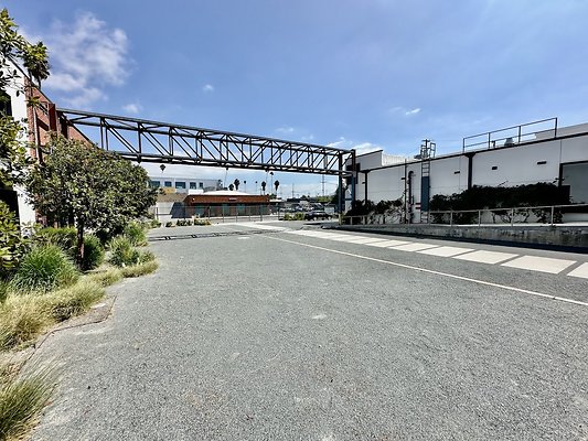 WESTSIDE LOCATIONS 41