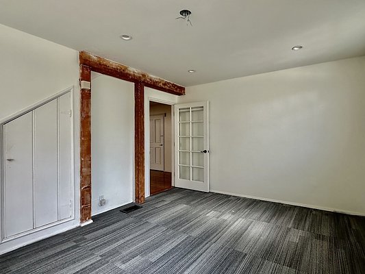 WESTSIDE LOCATIONS 253